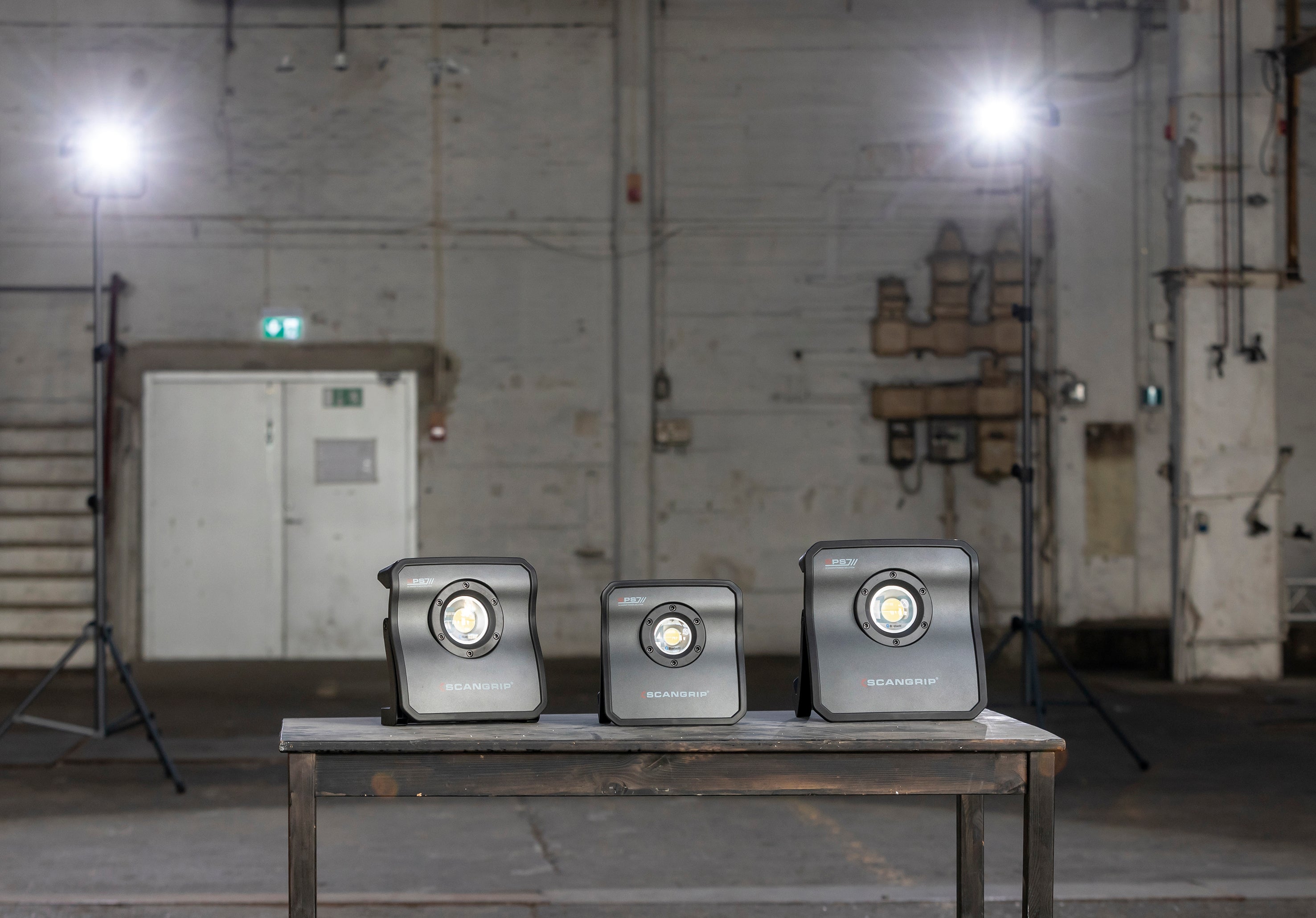 Top Gun Led Light LED Flood Lights – Top Gun Torches | LED Torches for Police & Security